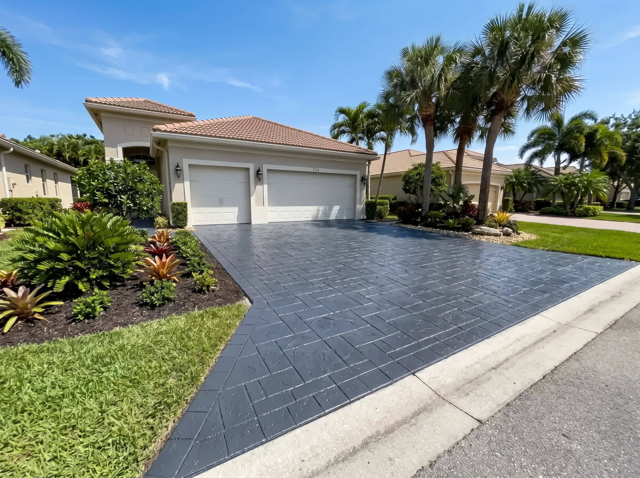 Driveway polyaspartic coating