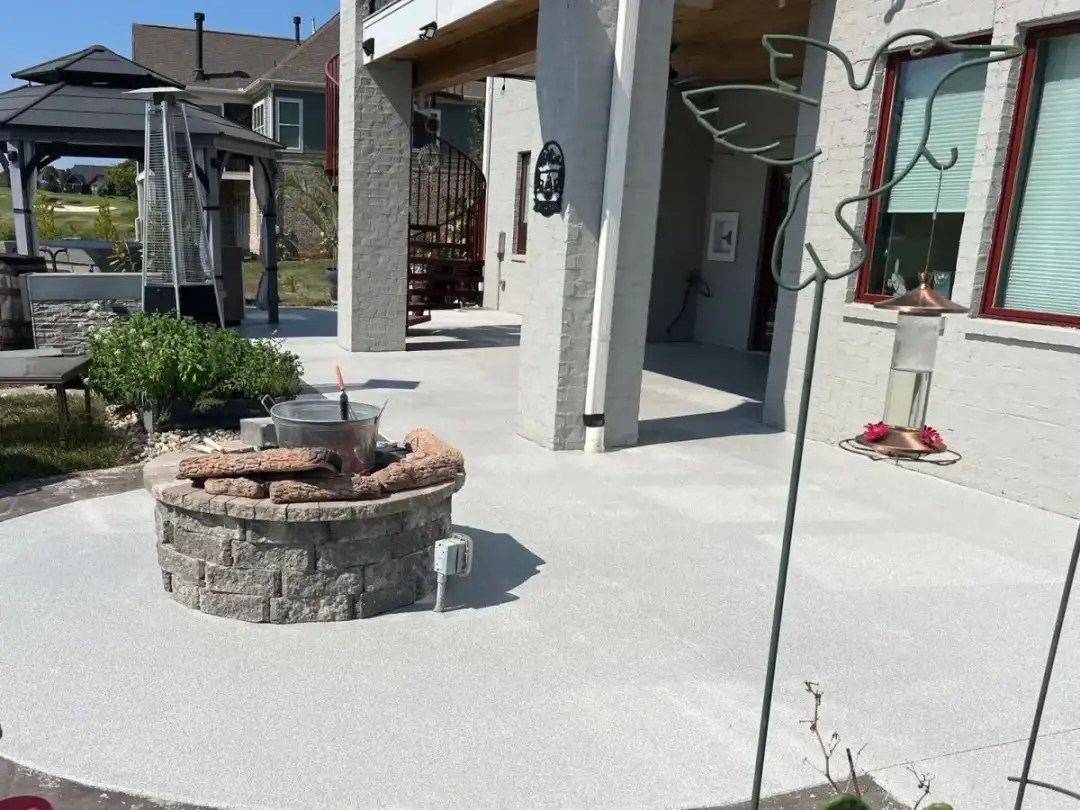 Maintained patio floor coating